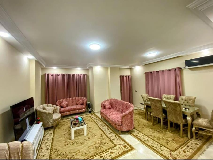 Holiday Inn Cairo Maadi Bagian luar foto